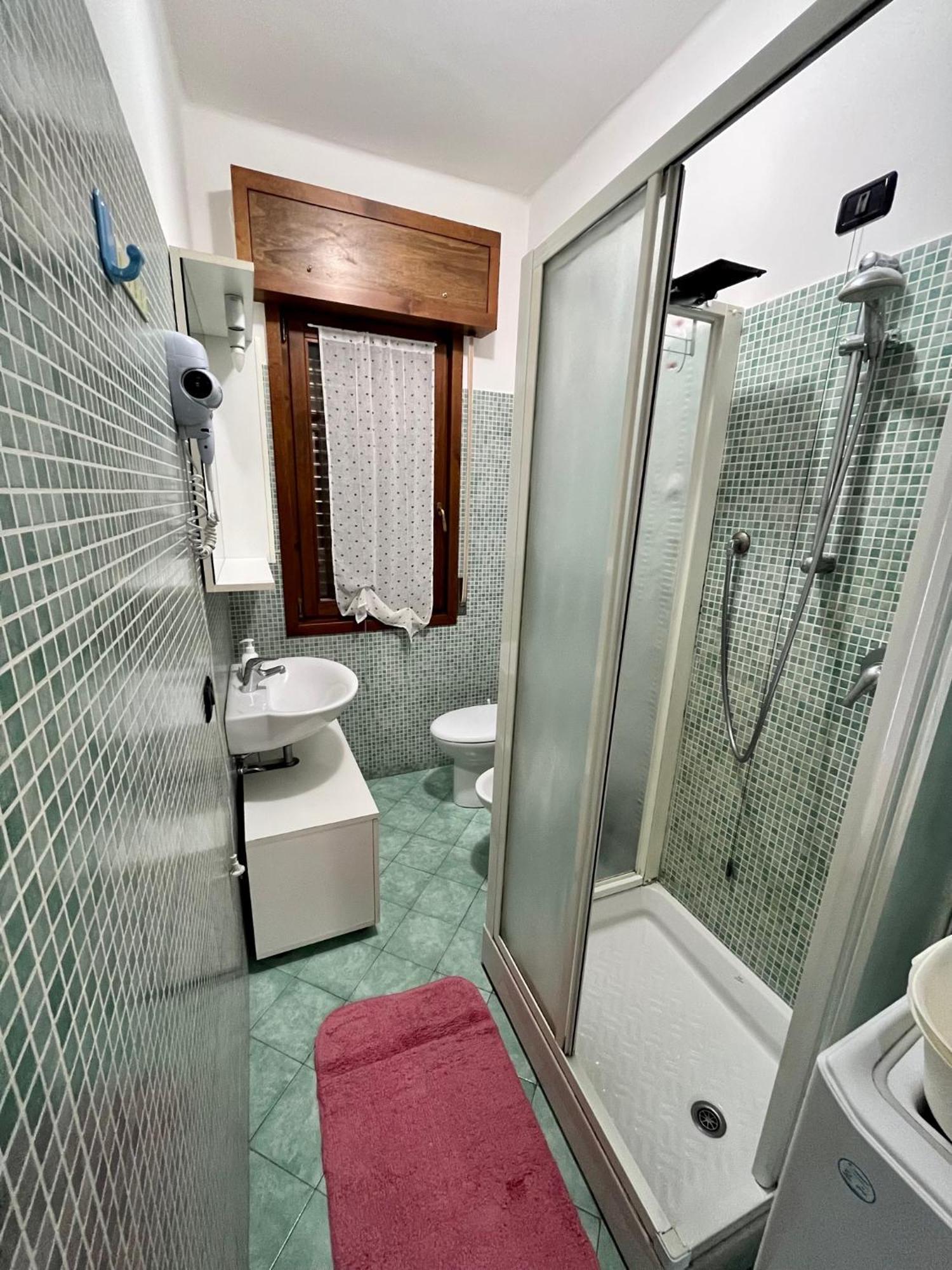 Апартаменты Bed &... Fly Грассоббьо Экстерьер фото
